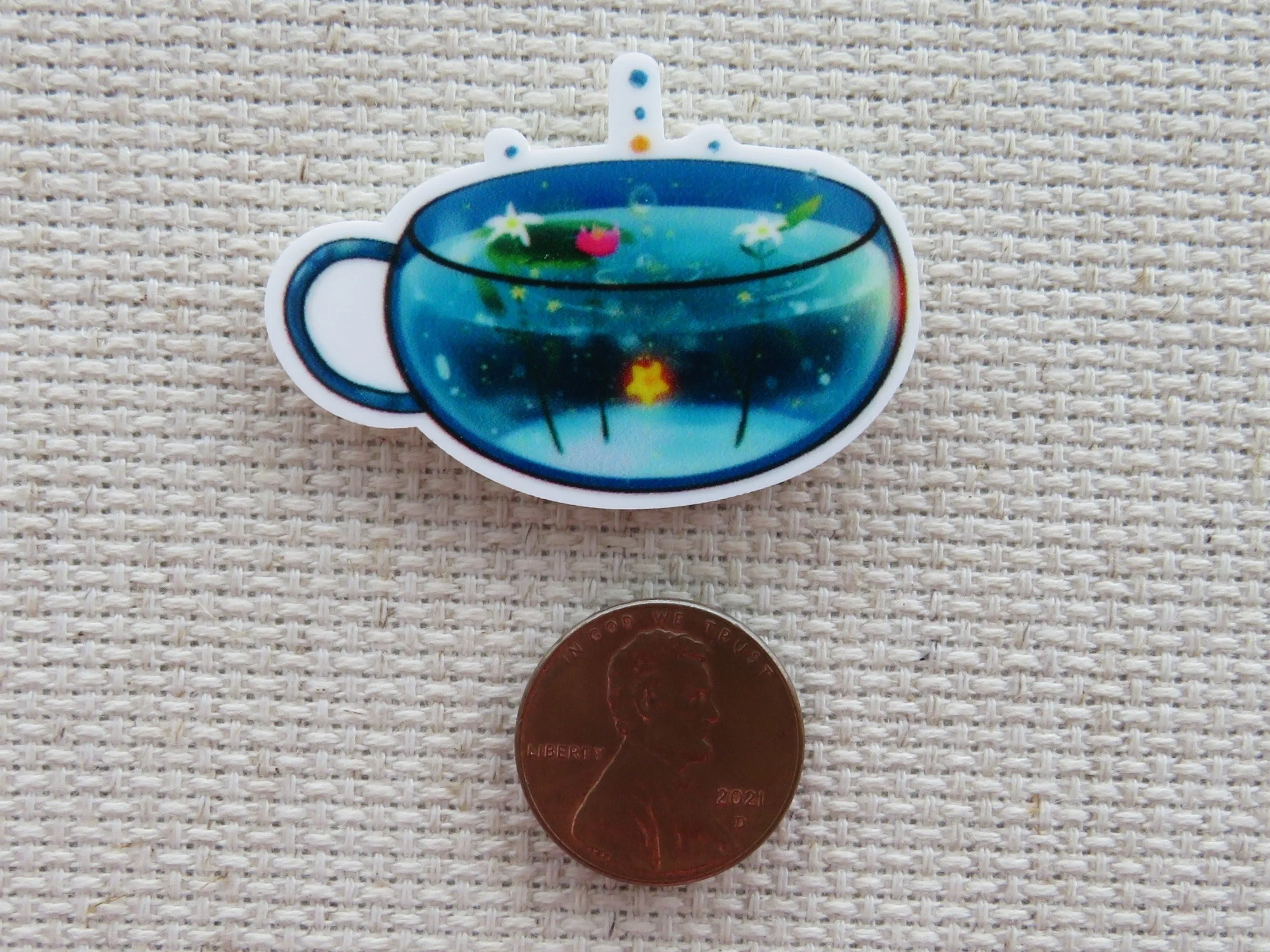 Blue Tea Cup Needle Minder, Cover Minder, Magnet