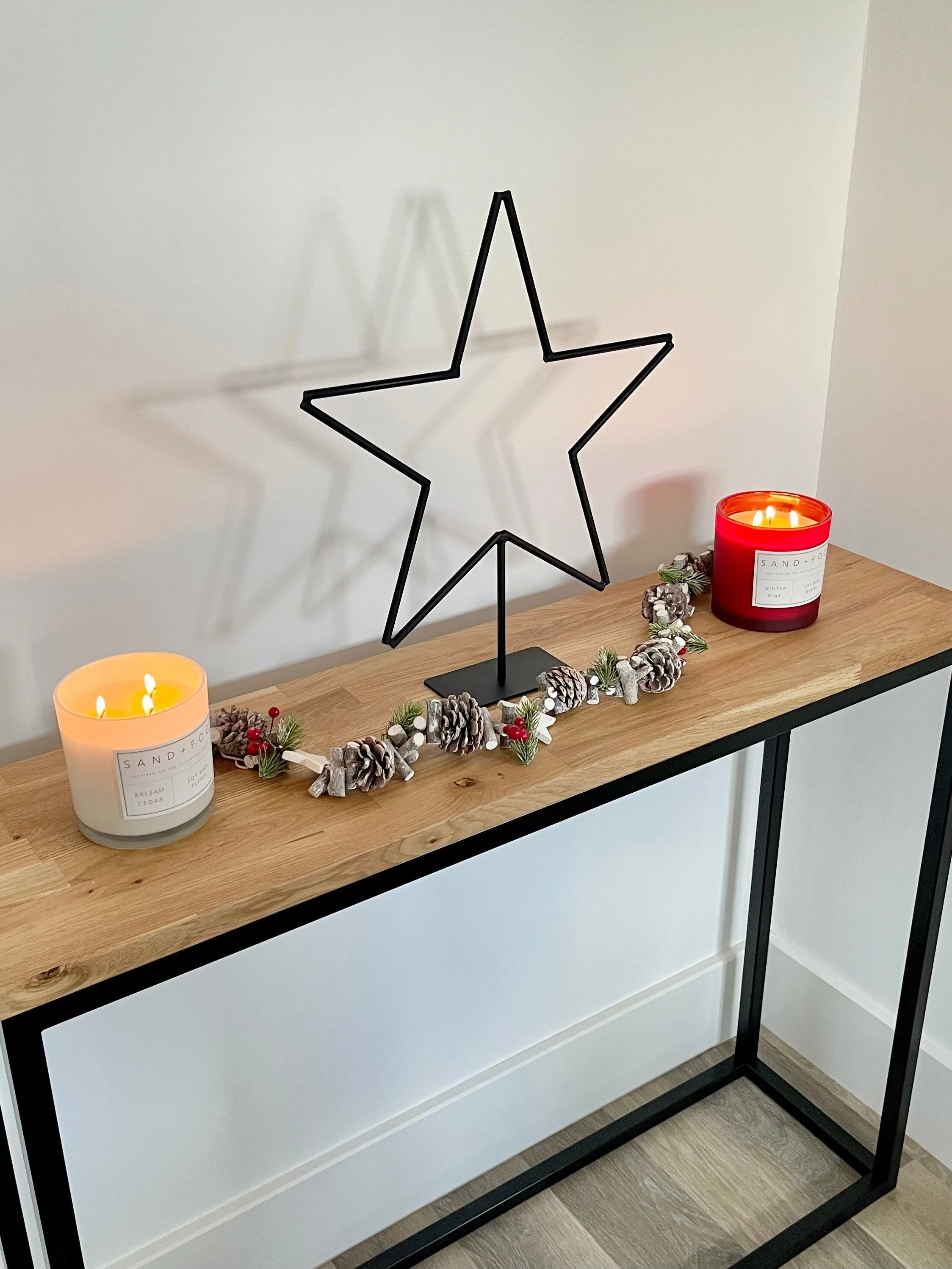 Standing Metal Star Christmas Matte Black